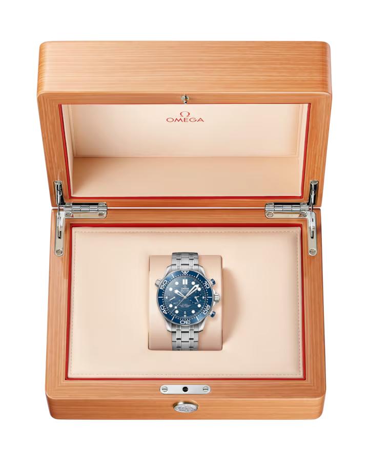 OMEGA Seamaster Diver 300M Co-Axial Master Chronometer Chronograph 44  mm
